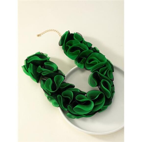 Seeing Green Women's Flower Decor Choker Necklace - Picture 4 of 7